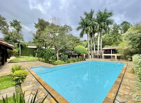 Chácara à venda em Carapicuíba, Jardim Colonial, com 4 suítes, com 2000 m², Jd Colonial